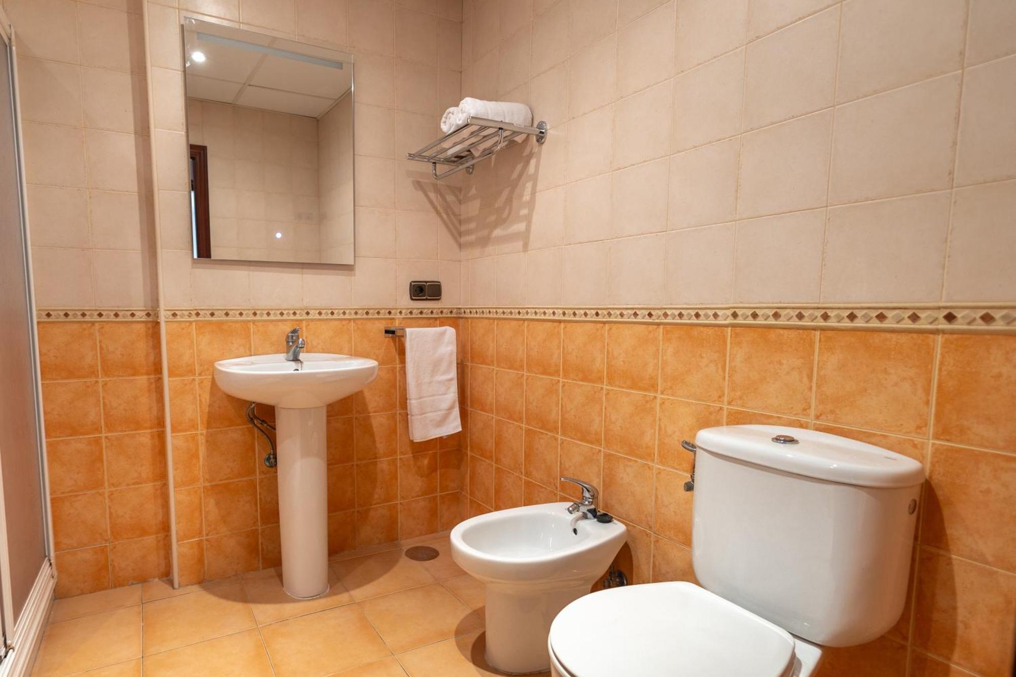 Grande Apartamento Familiar إشبيلية المظهر الخارجي الصورة