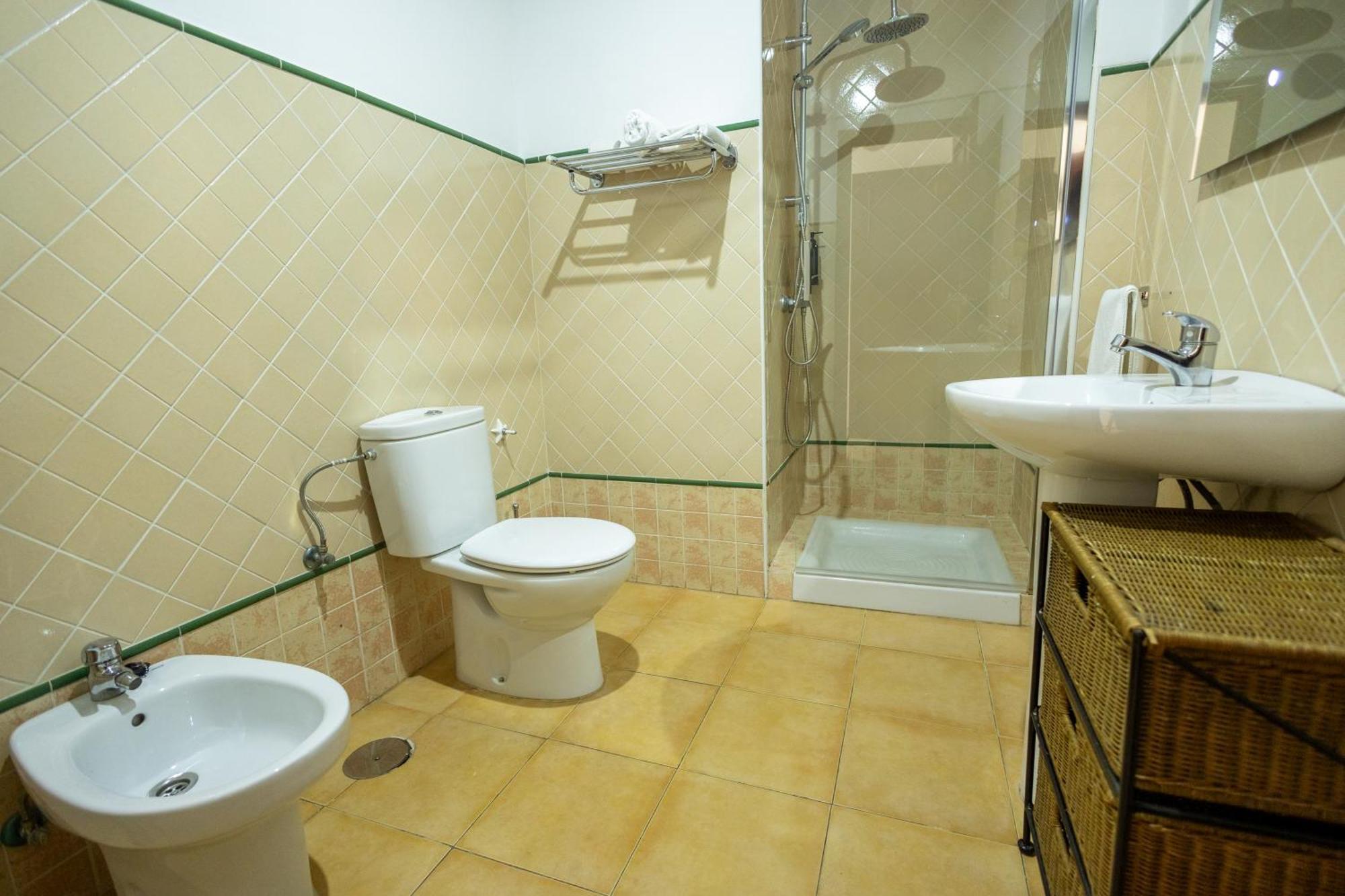 Grande Apartamento Familiar إشبيلية المظهر الخارجي الصورة